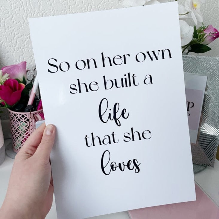 Life She Loves | Positive | Inspirational Print