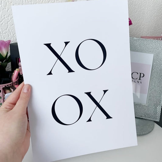 XOXO | Bedroom Decor Quote Print